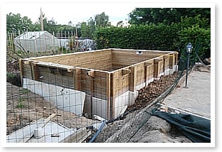 Piscina in legno rettangolare da giardino JARDIN CARRE 6x4 - Particolare montaggio 2/4