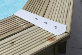 Caratteristiche della piscina in legno fuori terra da giardino Ocean 860x470 Liner azzurro: protezioni angolari del bordo in PVC